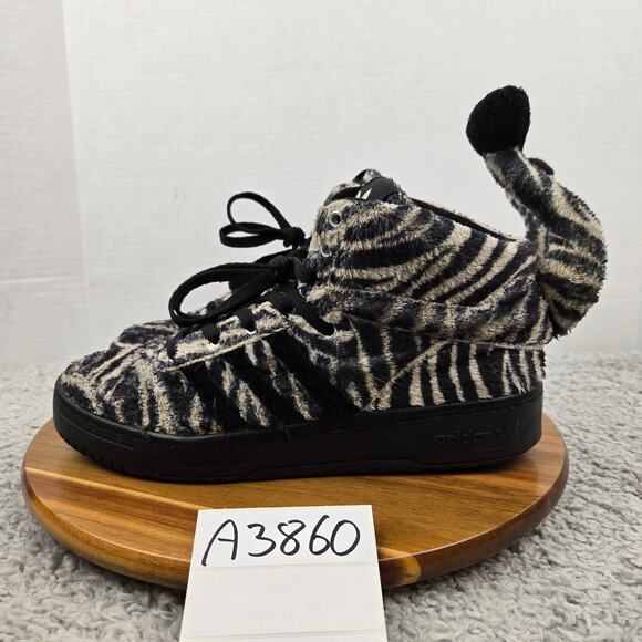 Adidas JS Jeremy Scott Men 9 Zebra Black White Casual Lifestyle High Top Sneaker - Picture 1 of 15